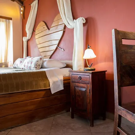 Hotel Terpou Stonehouse And 