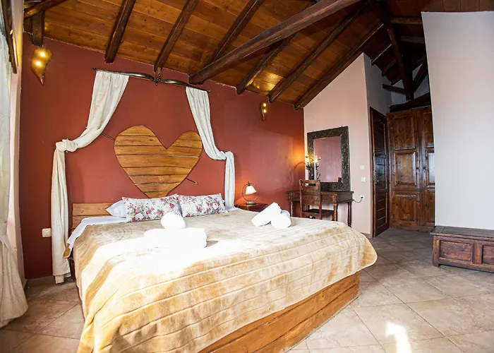 Terpou Stonehouse And 